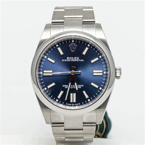 rolex originale oyster perpetual sfondo blu quarter arabo|rolex oyster perpetual dial.